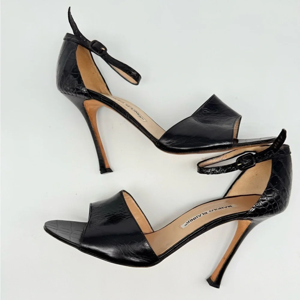 Manolo Blahnik Black Crocodile embossed leather strappy high heel sandals EU 39